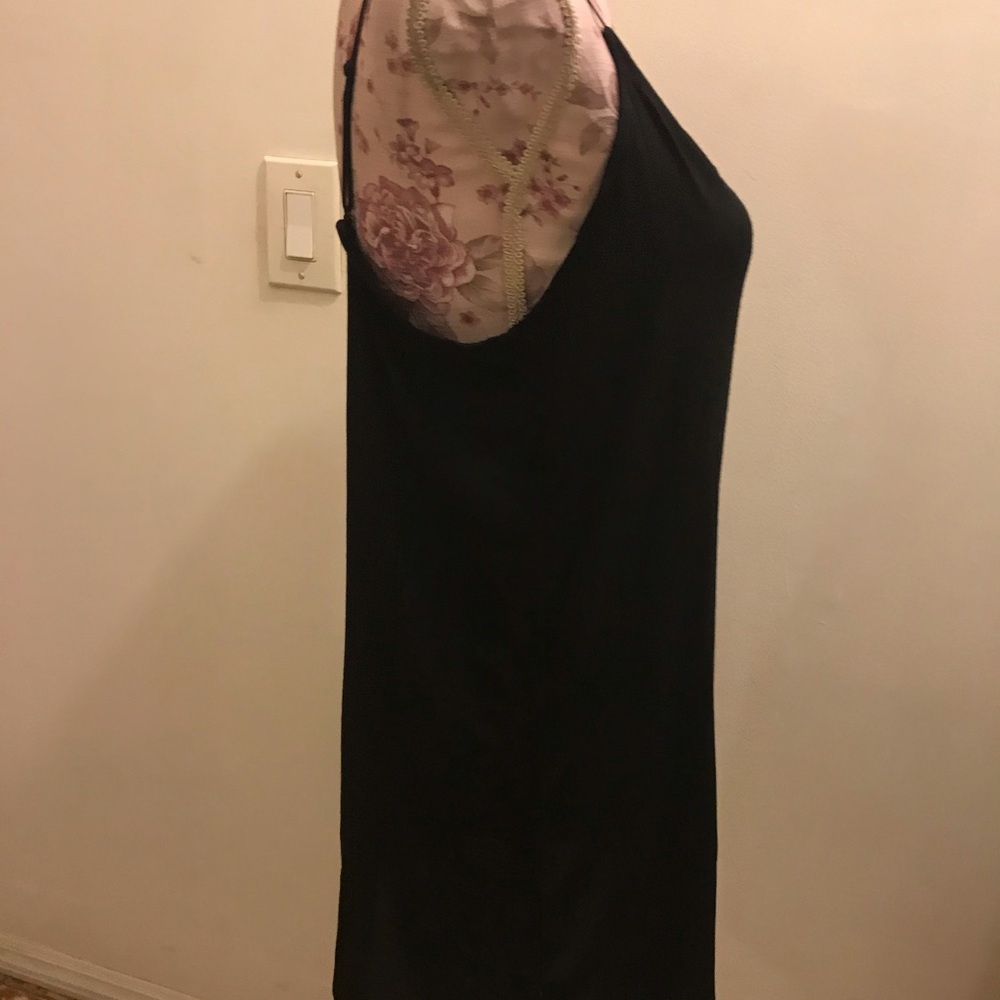 Dress - Picture 3 of 6